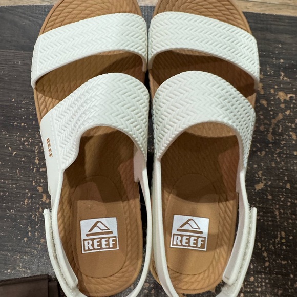 Reef  Water Vista Cream Woven Sandals - Picture 4 of 6